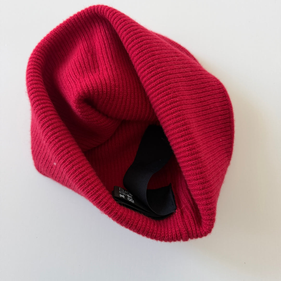 RUNDHOLZ new knitted cap