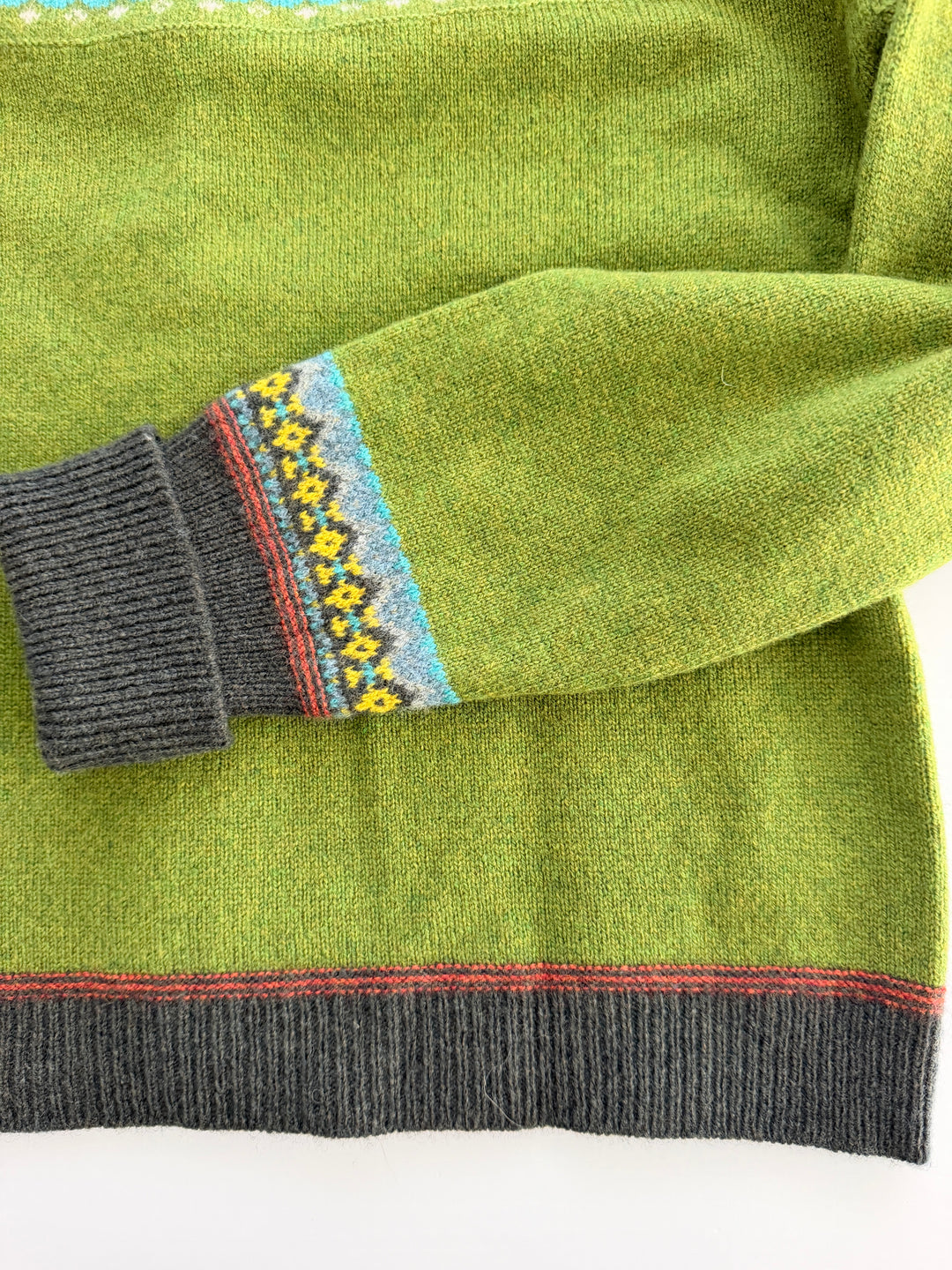 ERIBÉ – Alpine Fairisle Merino Wool &amp; Angora Cardigan Moss Green