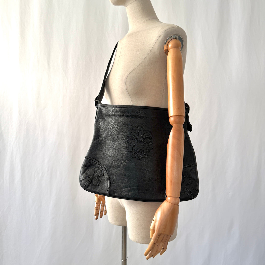 CHROME HEARTS – Rare 1995 Vintage Black Leather Fleur-de-Lis Shoulder Bag