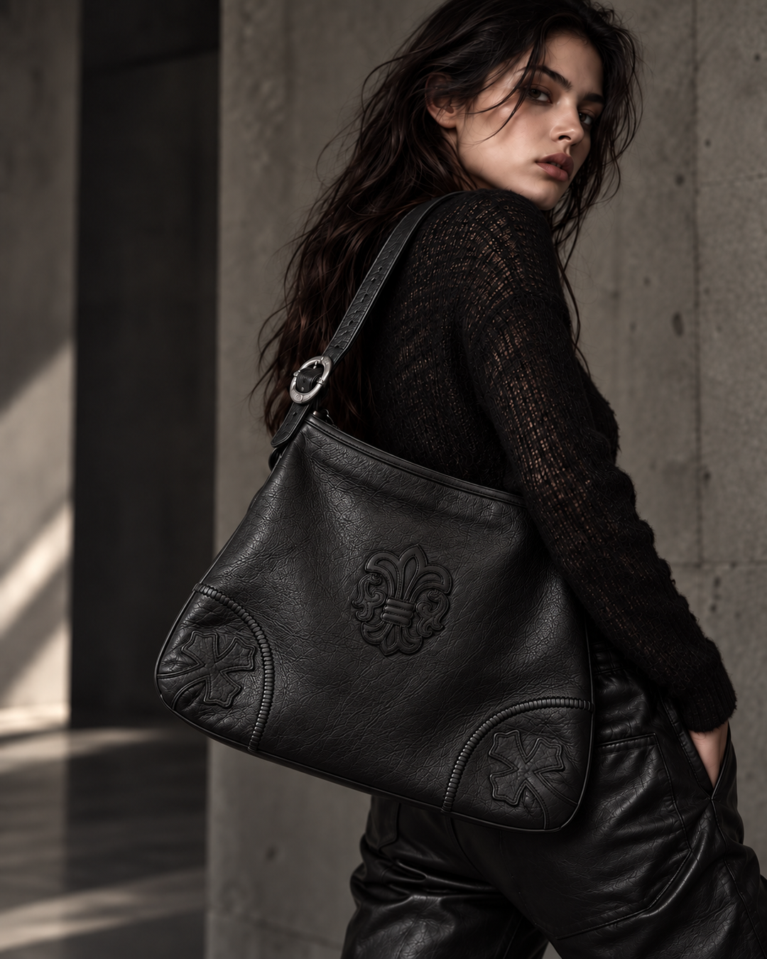 CHROME HEARTS – Rare 1995 Vintage Black Leather Fleur-de-Lis Shoulder Bag