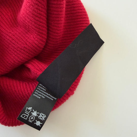 RUNDHOLZ new knitted cap