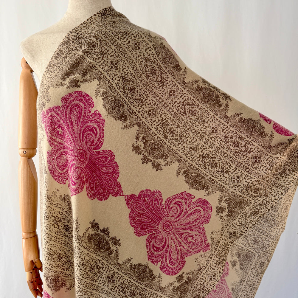 HEMISPHERE New Cashmere Scarf