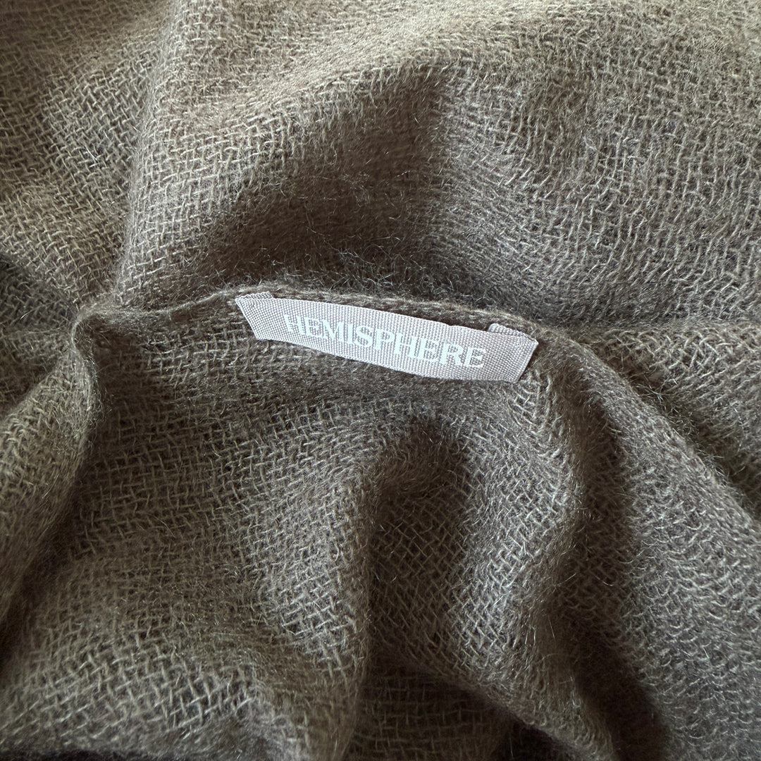 HEMISPHERE Cashmere Scarf