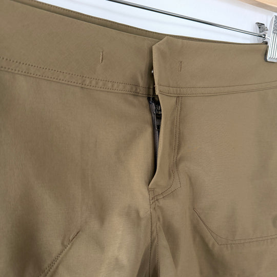 ARCTERYX Shorts