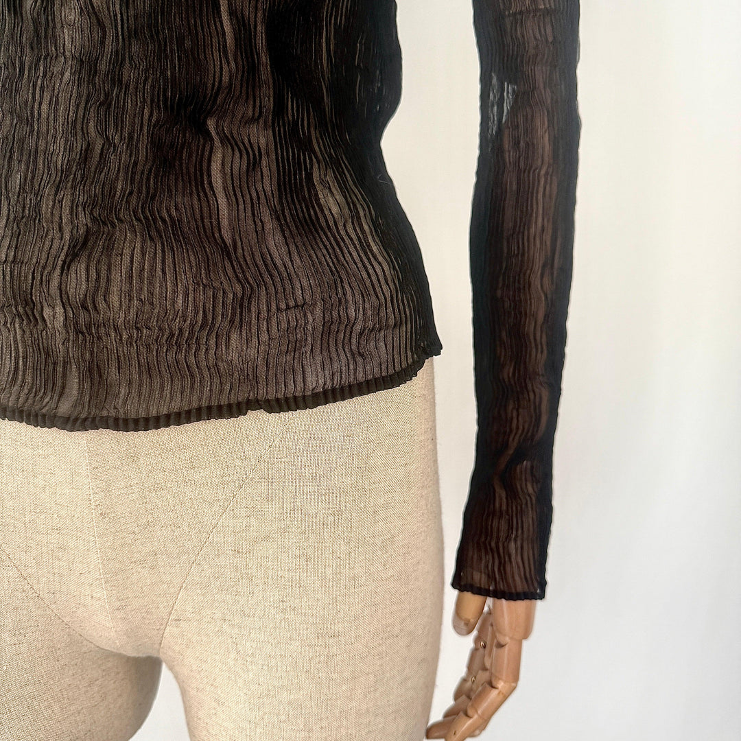 Nouveau haut Pleats Please d'ISSEY MIYAKE