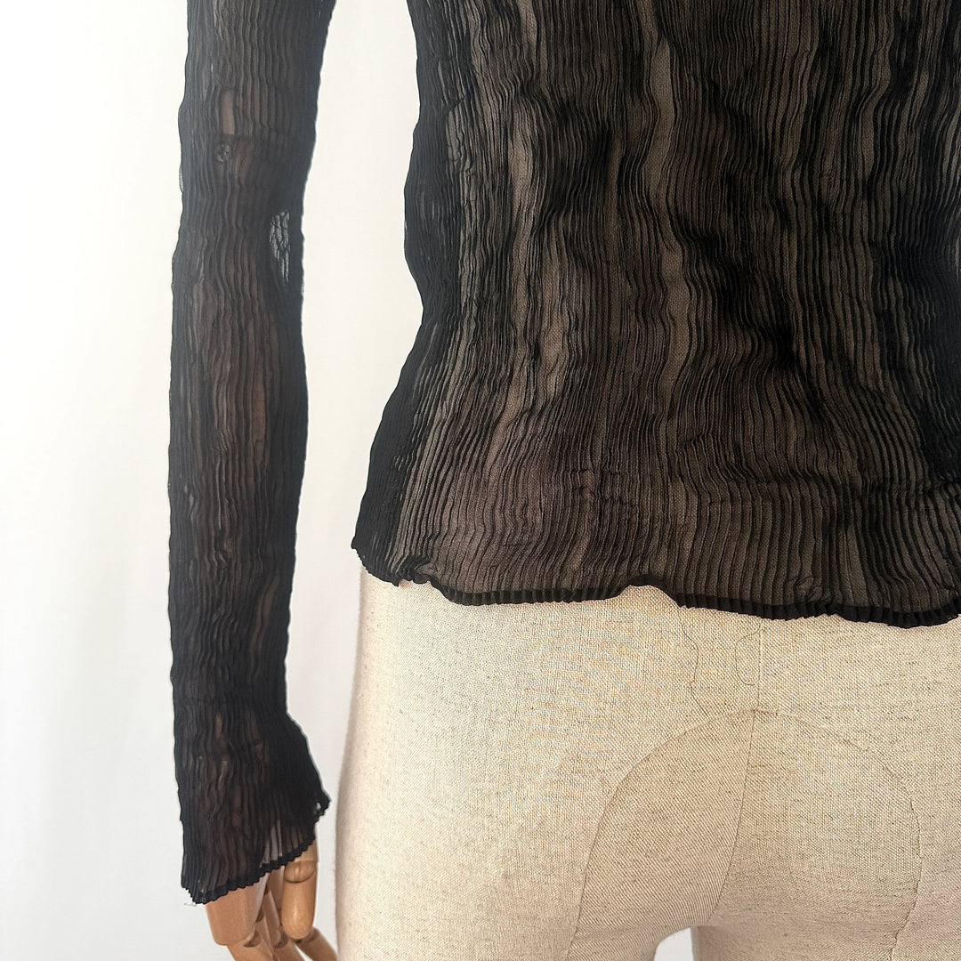Nouveau haut Pleats Please d'ISSEY MIYAKE
