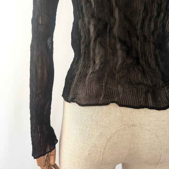 Nouveau haut Pleats Please d'ISSEY MIYAKE