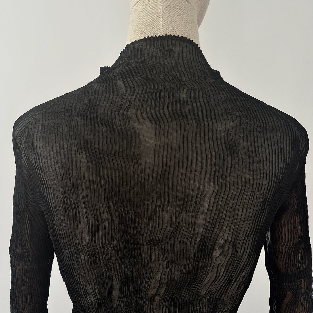 Nouveau haut Pleats Please d'ISSEY MIYAKE