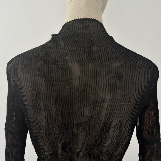 Nouveau haut Pleats Please d'ISSEY MIYAKE