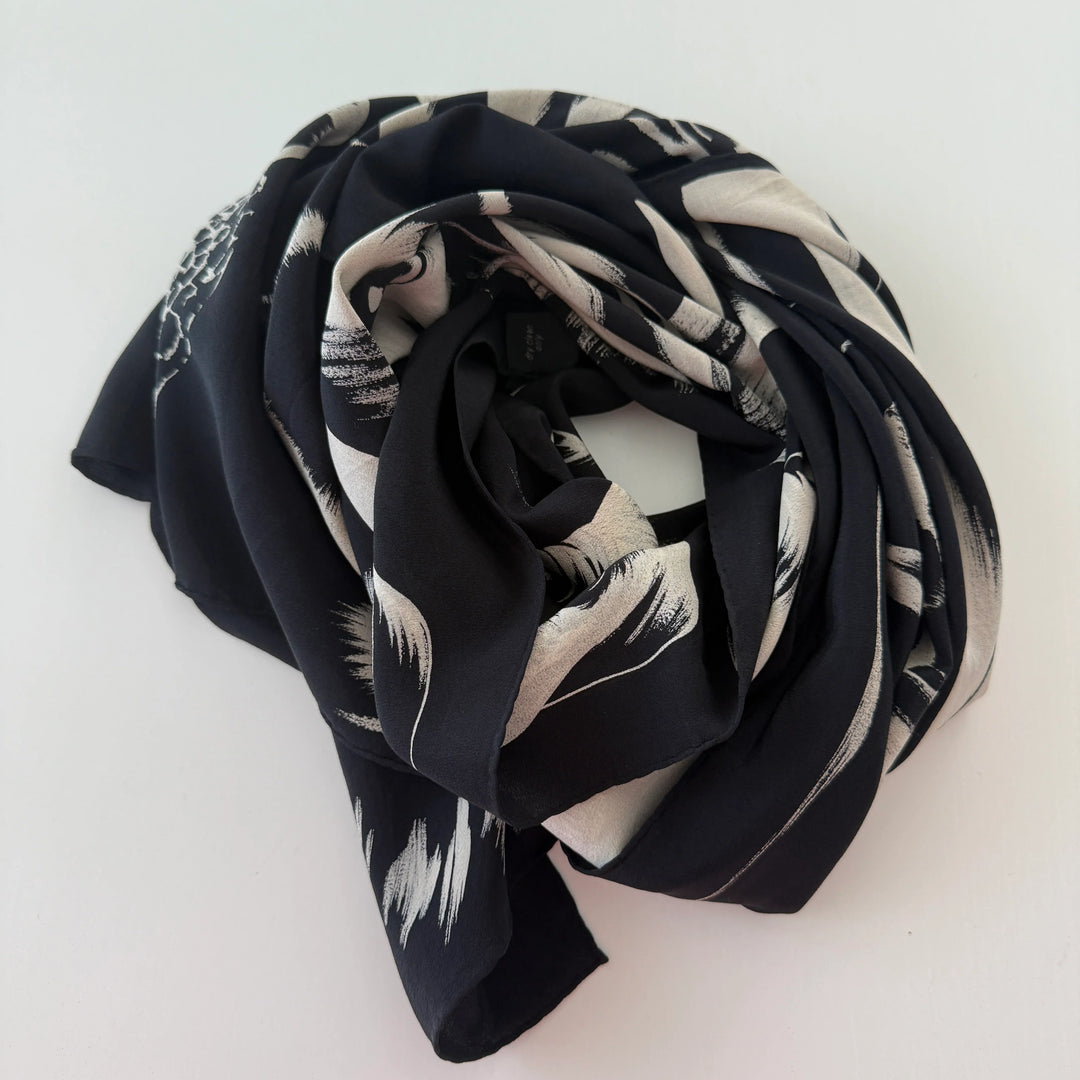 FABRIC FRONTLINE Seidenschal