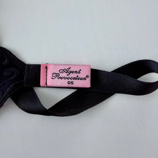 AGENT PROVOCATEUR Black Lace Eyemask