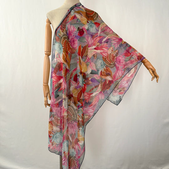FABRIC FRONTLINE Nouveau foulard en soie