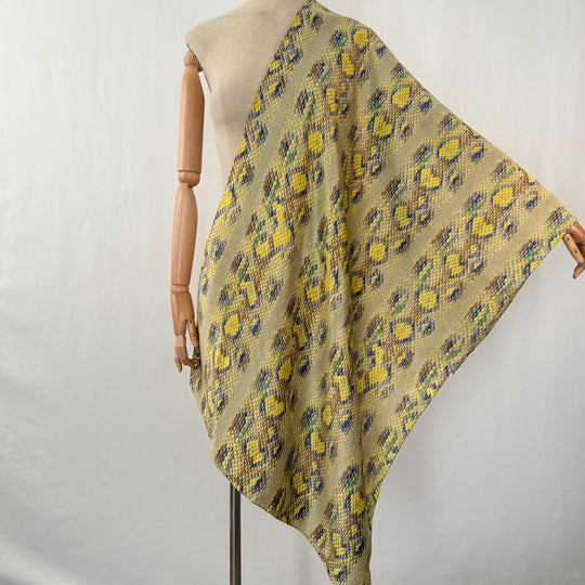 FABRIC FRONTLINE Nouveau foulard en soie