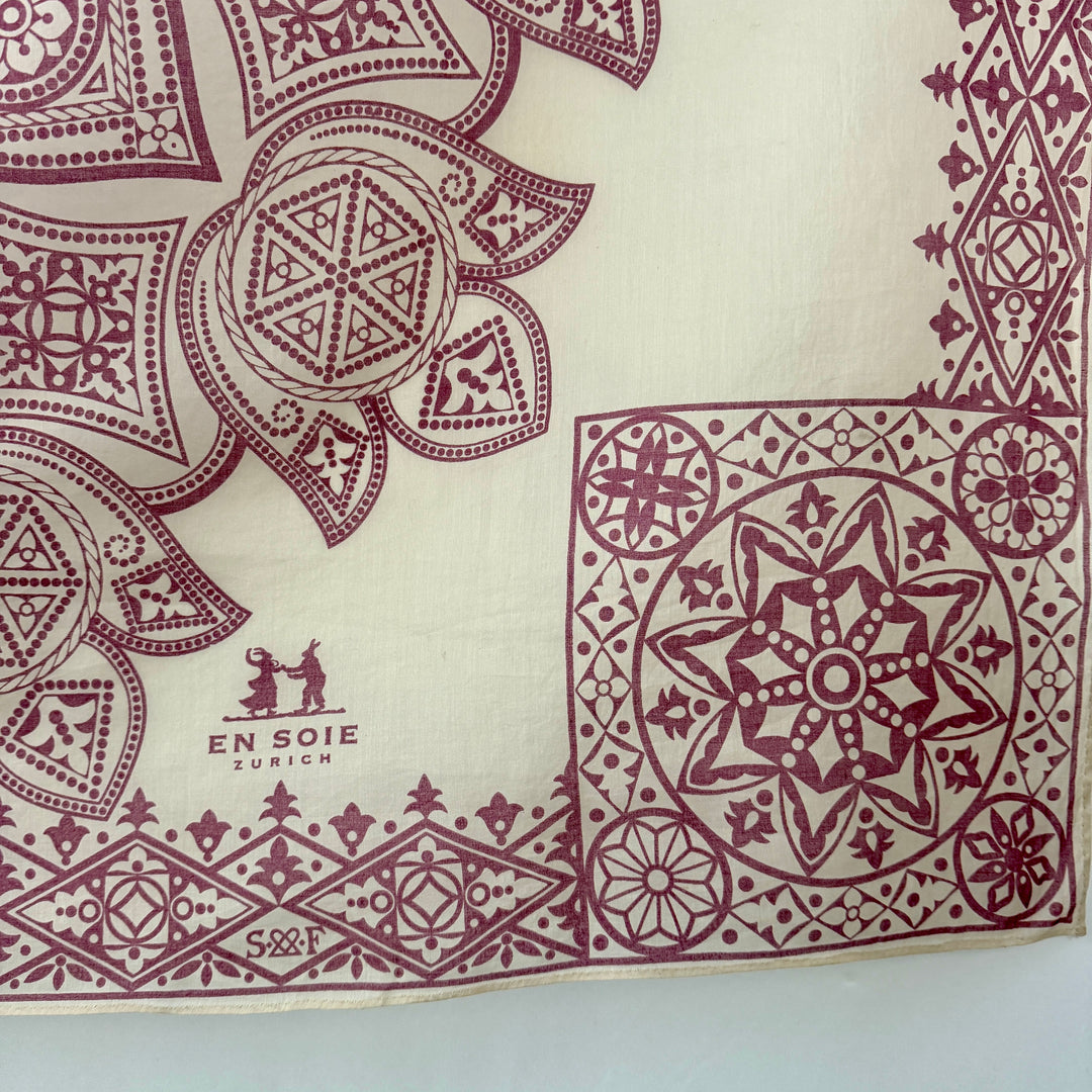 EN SOIE ZURICH EnSoie Home Tablecloth