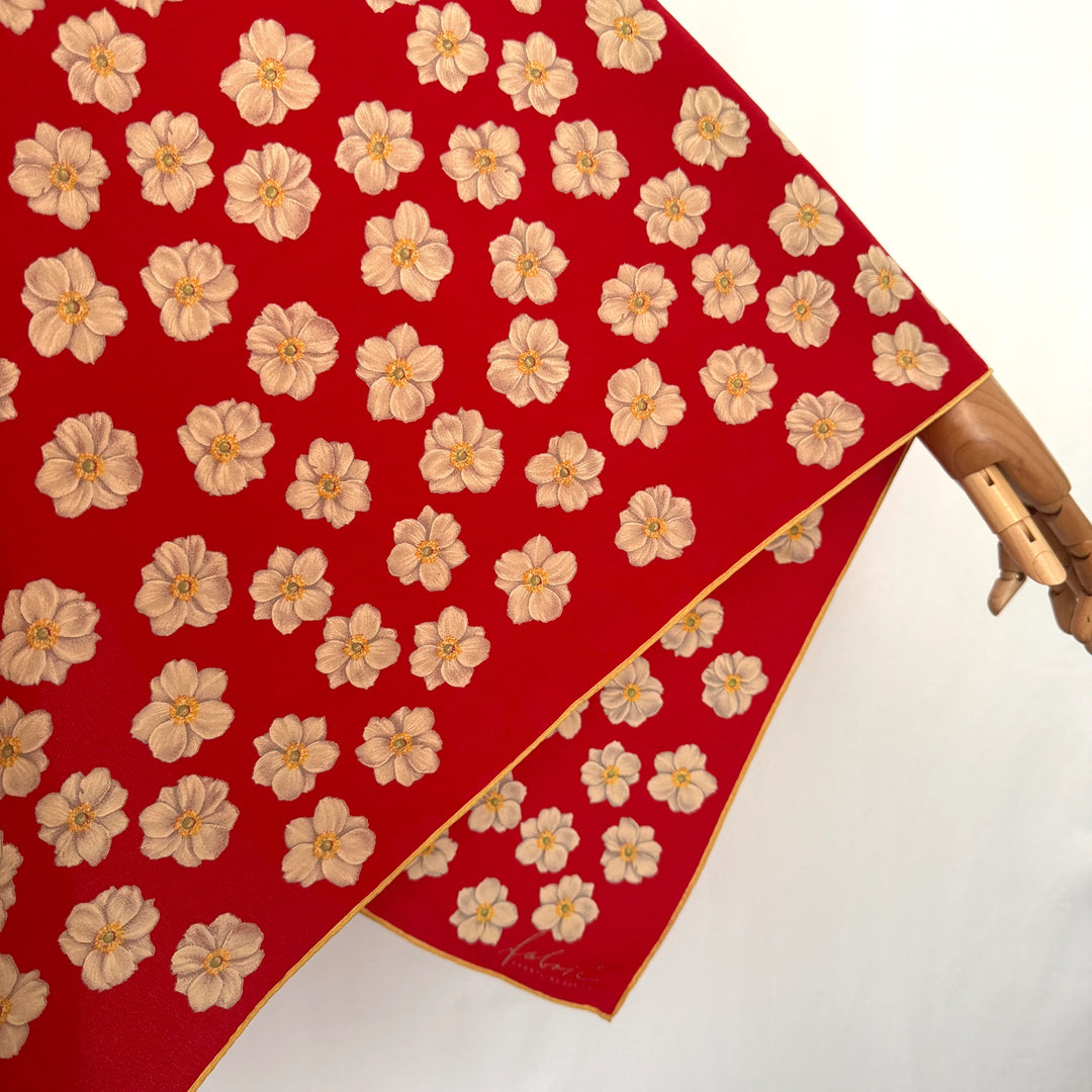 FABRIC FRONTLINE Seidenschal