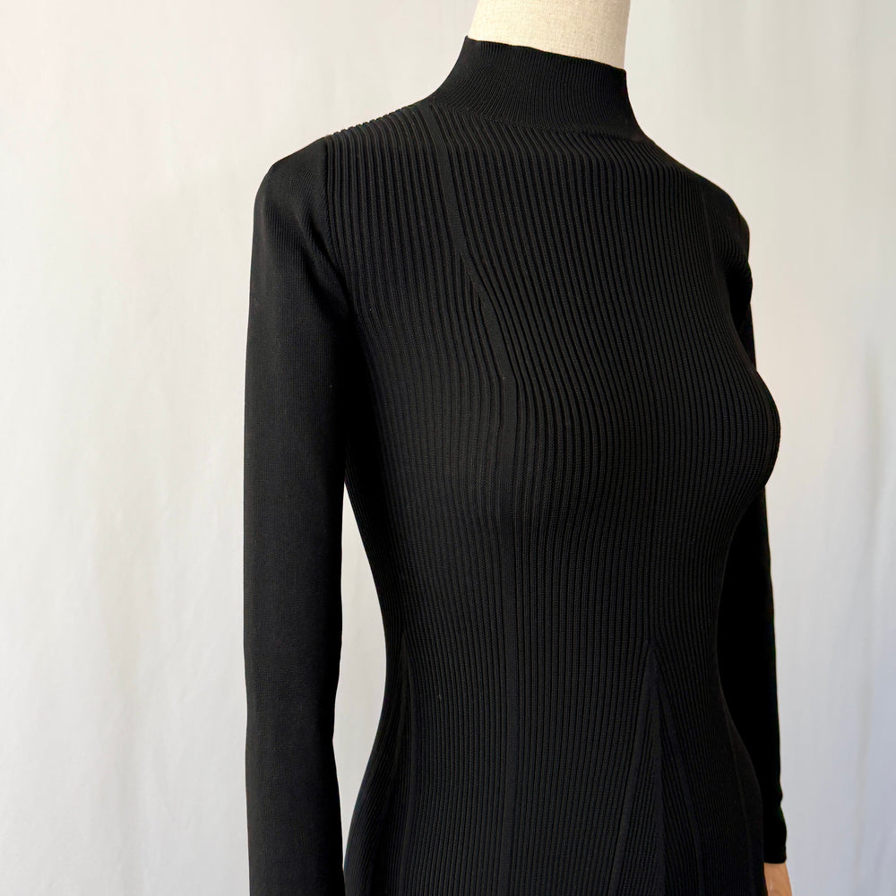 HIGH EVERYDAY COUTURE New Dress