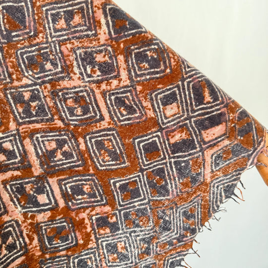 HEMISPHERE Cashmere Scarf