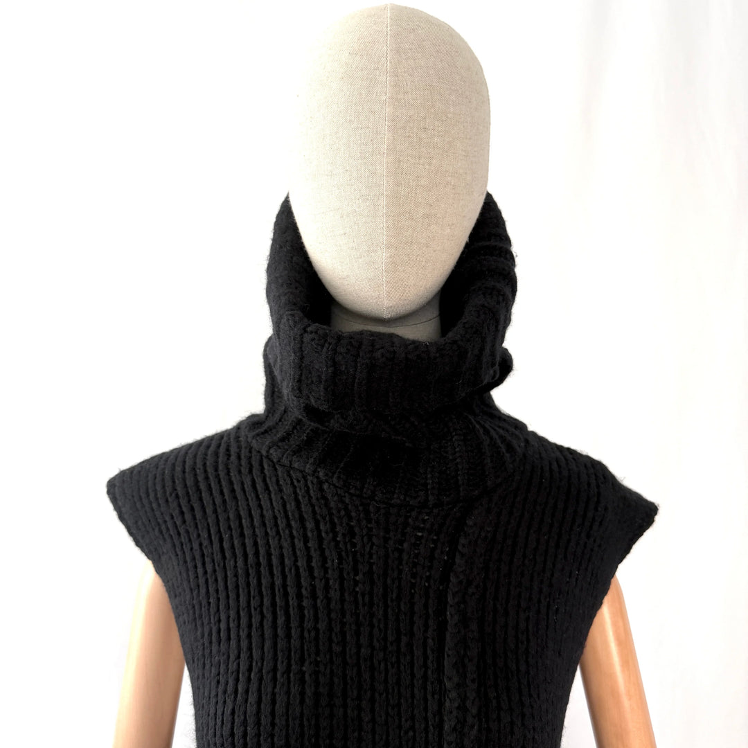 STUDIO B3 Wool Vest