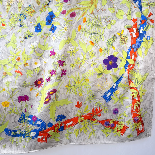 FABRIC FRONTLINE New Large Silk Scarf