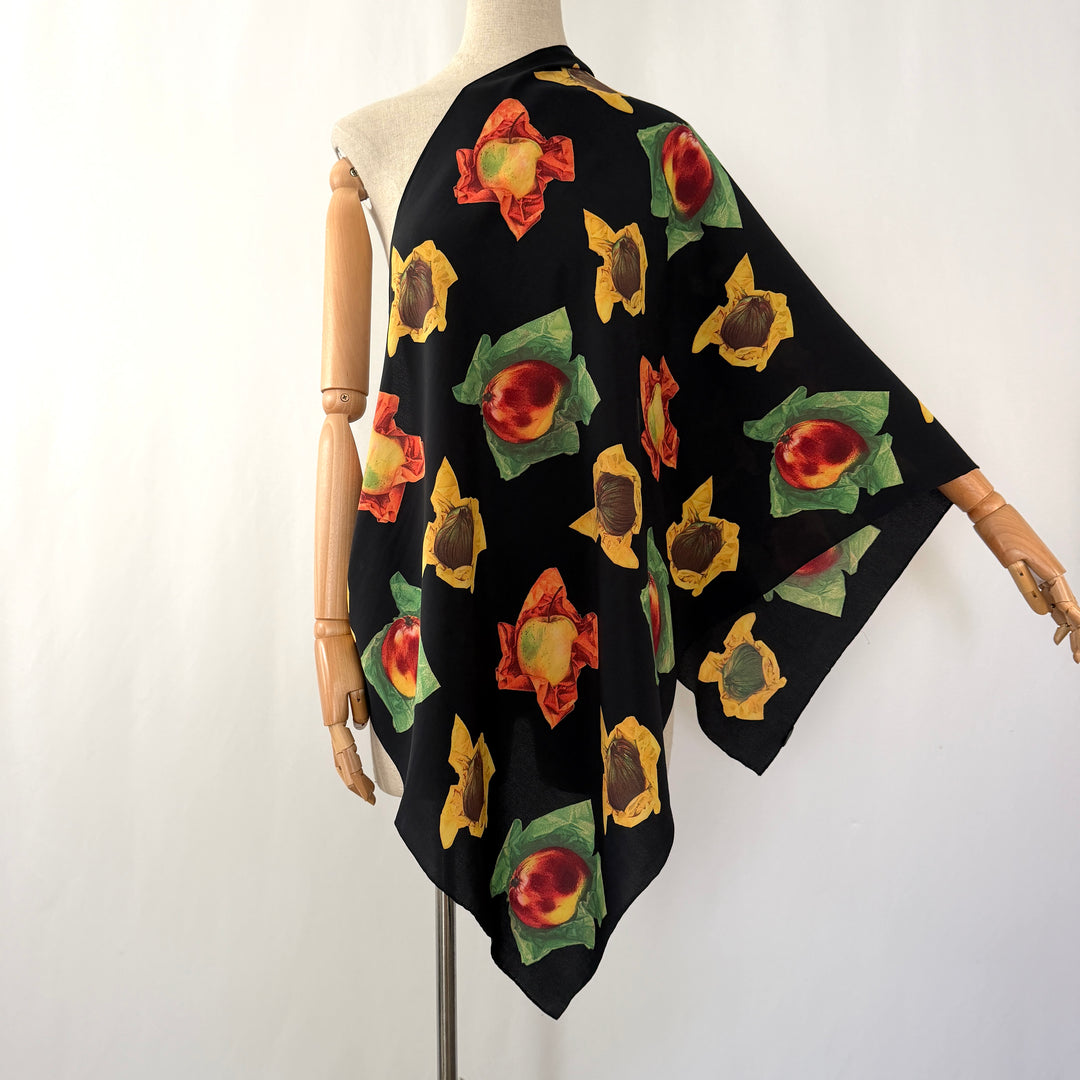 FABRIC FRONTLINE Vintage Silk Scarf