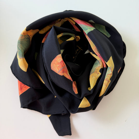 FABRIC FRONTLINE Vintage Silk Scarf