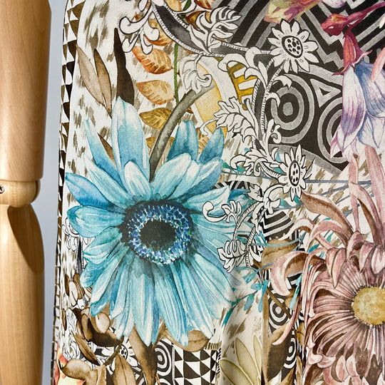 FABRIC FRONTLINE Nouveau grand foulard en soie