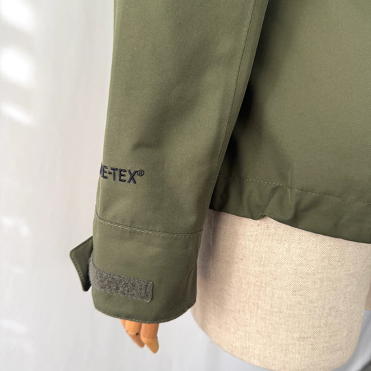 THE NORTH FACE Gore-Tex Jacket