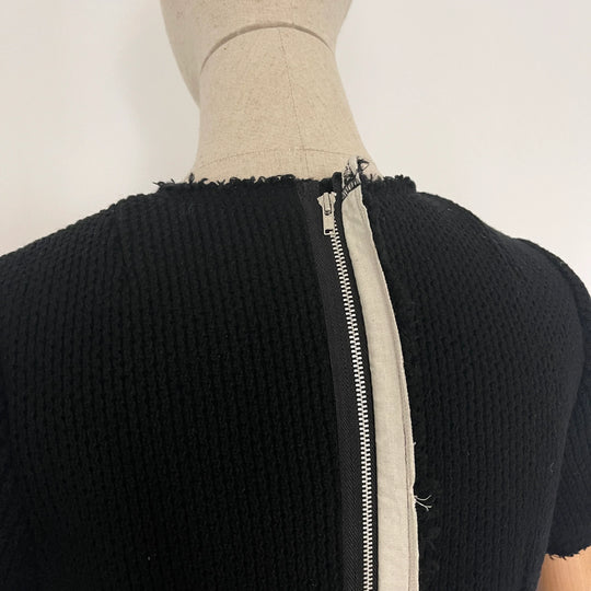 Neues Kleid von COMME DES GARCONS