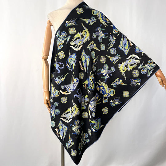 FABRIC FRONTLINE Seidenschal