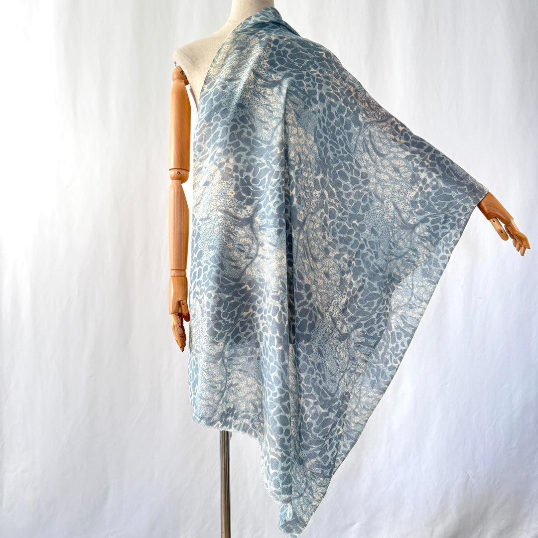 HEMISPHERE Cashmere Scarf