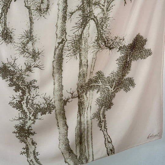 FABRIC FRONTLINE Big Silk Scarf