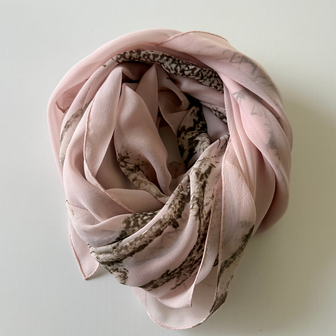 FABRIC FRONTLINE Big Silk Scarf
