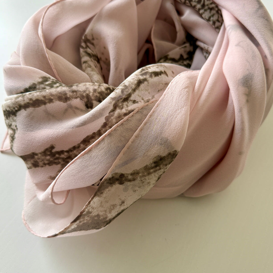 FABRIC FRONTLINE Big Silk Scarf