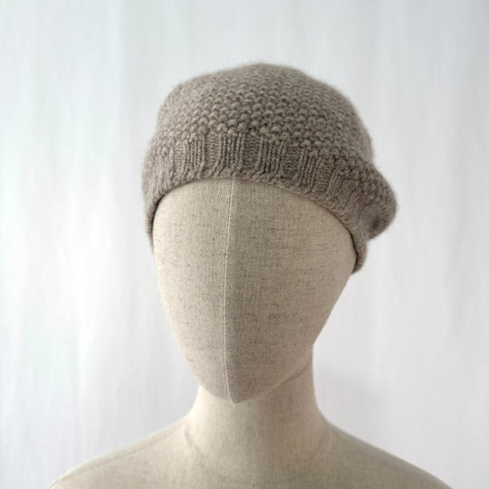 IRIS V ARNIM Cashmere Beanie Hat