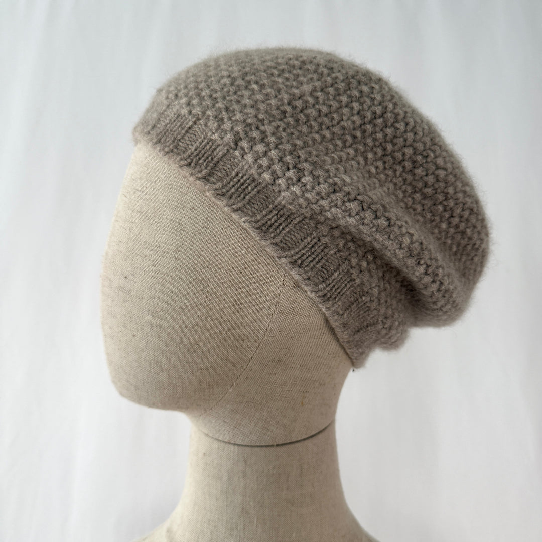 IRIS V ARNIM Cashmere Beanie Hat