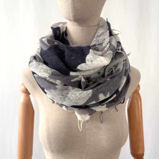 HEMISPHERE Cashmere Scarf
