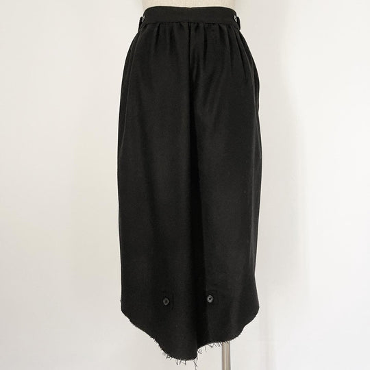 ALEKSANDR MANAMIS - ALEKSANDR MANAMIS Skirt-Shorts - AVVIIVVA.COM