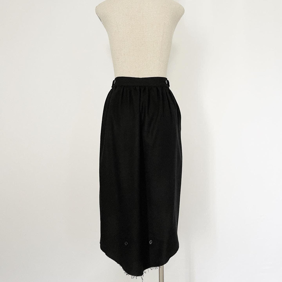 ALEKSANDR MANAMIS - ALEKSANDR MANAMIS Skirt-Shorts - AVVIIVVA.COM