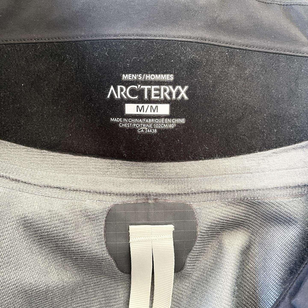 ARCTERYX - ARCTERYX GORE-TEX Jacket - AVVIIVVA.COM