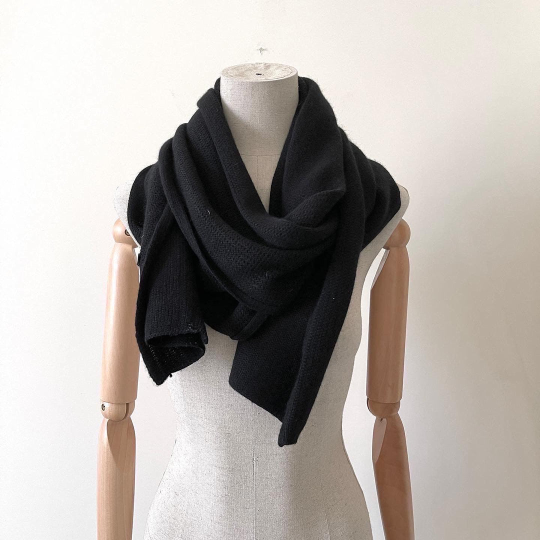 DKNY - DKNY Cashmere Scarf - AVVIIVVA.COM