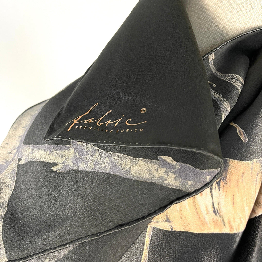 FABRIC FRONTLINE - FABRIC FRONTLINE New Big Silk Scarf - AVVIIVVA.COM