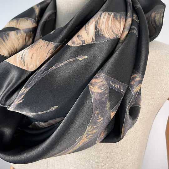 FABRIC FRONTLINE - FABRIC FRONTLINE New Big Silk Scarf - AVVIIVVA.COM