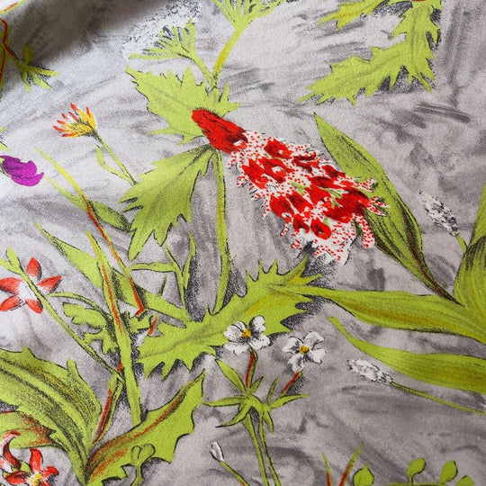 FABRIC FRONTLINE - FABRIC FRONTLINE New Big Silk Scarf - AVVIIVVA.COM