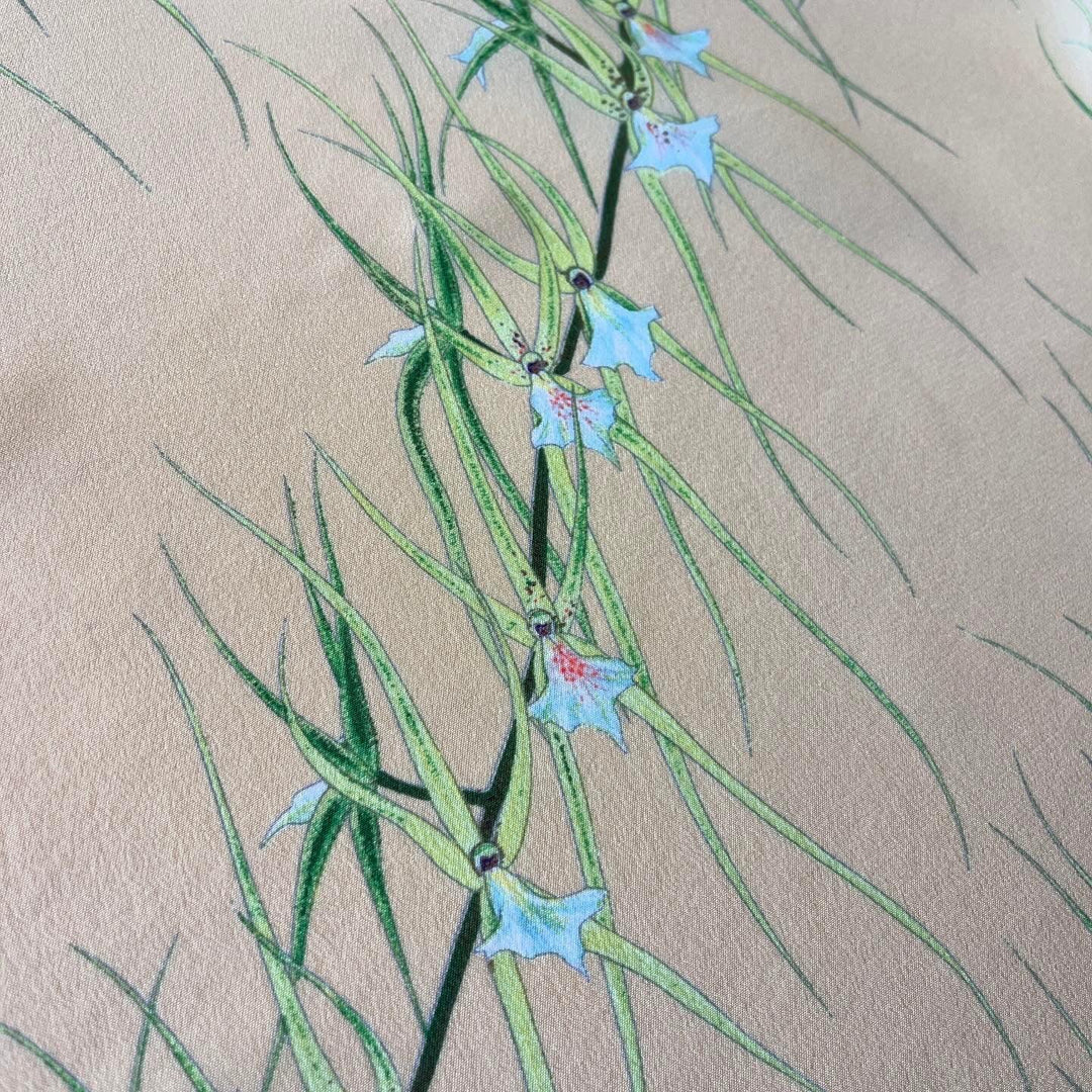 FABRIC FRONTLINE - FABRIC FRONTLINE Silk Scarf - AVVIIVVA.COM