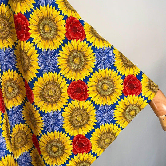 FABRIC FRONTLINE - FABRIC FRONTLINE Silk Scarf - AVVIIVVA.COM