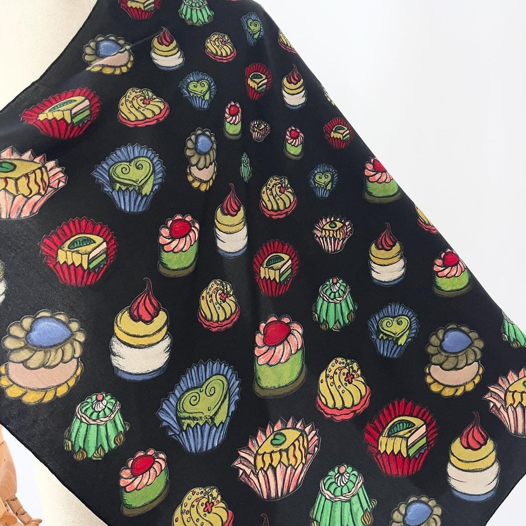 FABRIC FRONTLINE - FABRIC FRONTLINE Silk Scarf - AVVIIVVA.COM