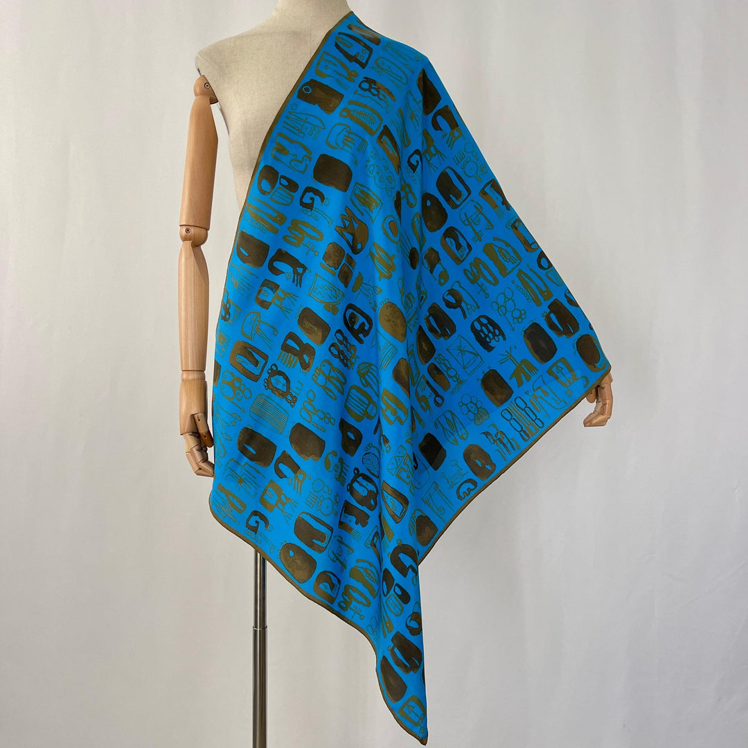 FABRIC FRONTLINE - FABRIC FRONTLINE Silk Scarf - AVVIIVVA.COM