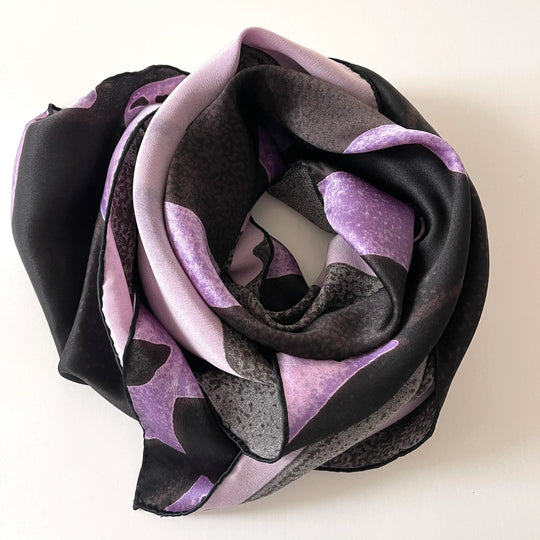FABRIC FRONTLINE - FABRIC FRONTLINE Silk Scarf - AVVIIVVA.COM