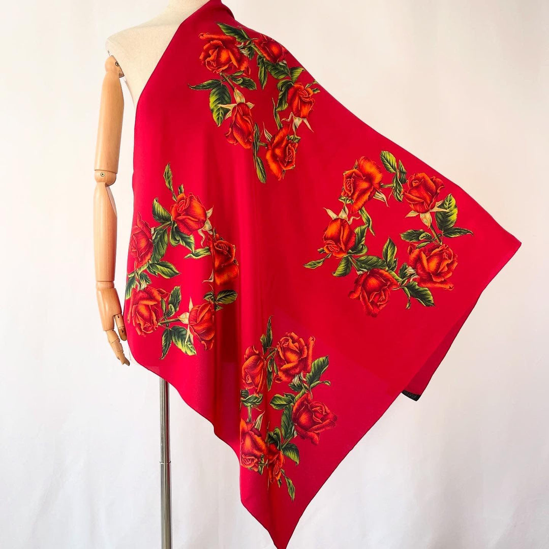 FABRIC FRONTLINE - FABRIC FRONTLINE Silk Scarf - AVVIIVVA.COM