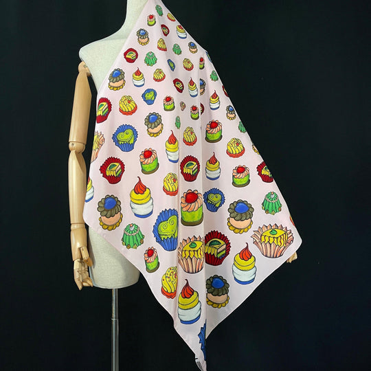 FABRIC FRONTLINE - FABRIC FRONTLINE Silk Scarf - AVVIIVVA.COM